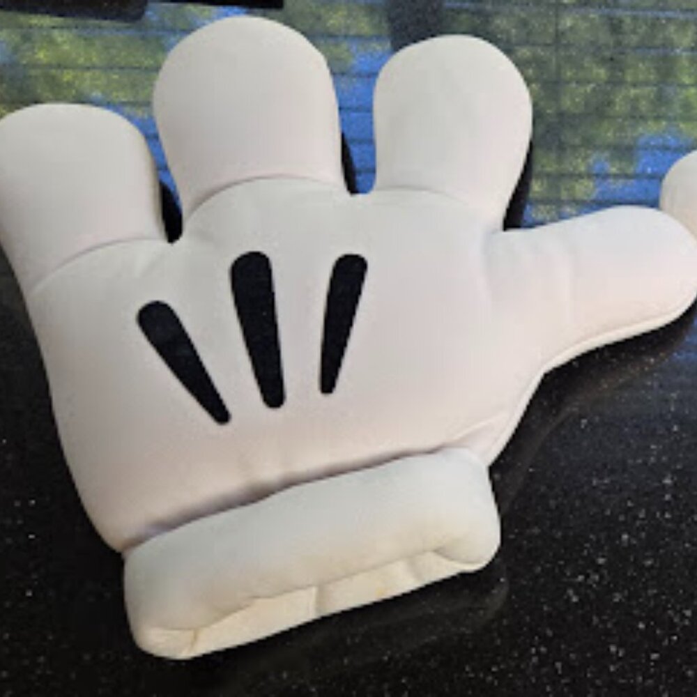 VINTAGE MICKEY MOUSE HANDS FROM DISNEYLAND~ LATE 70'S.
